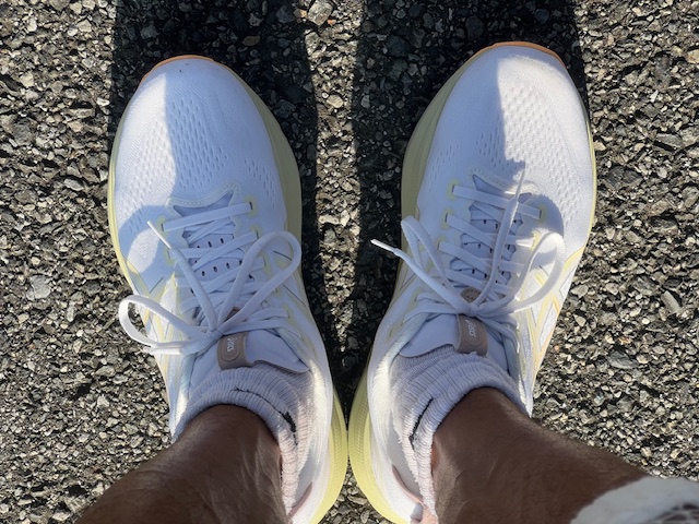 GEL-KAYANO32-1