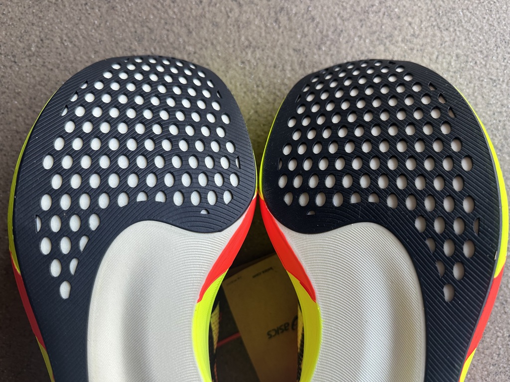 アウトソールつま先