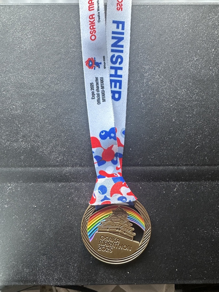大阪マラソン2025完走メダル